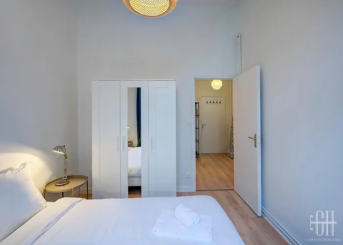 Le Briconnet / Proche Plumereau Tours